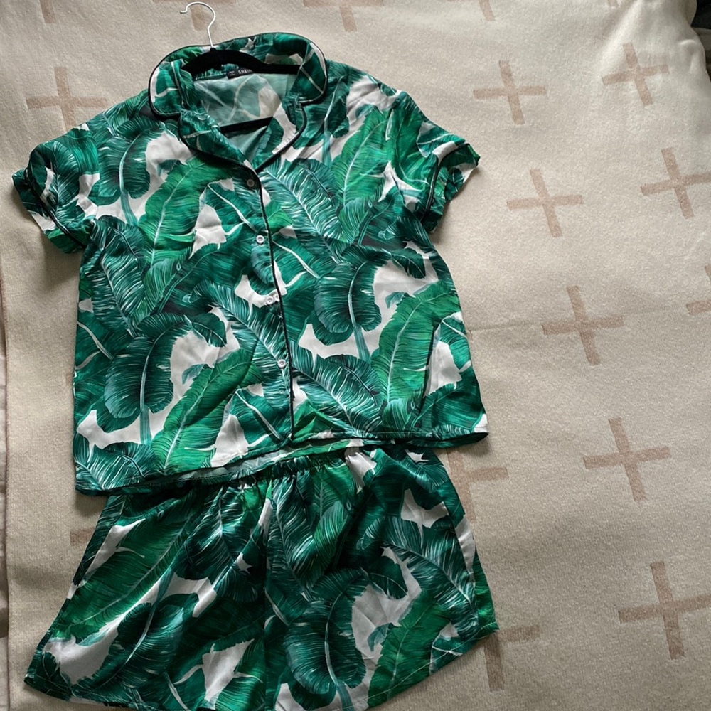 Palm Leaves Pajama Set